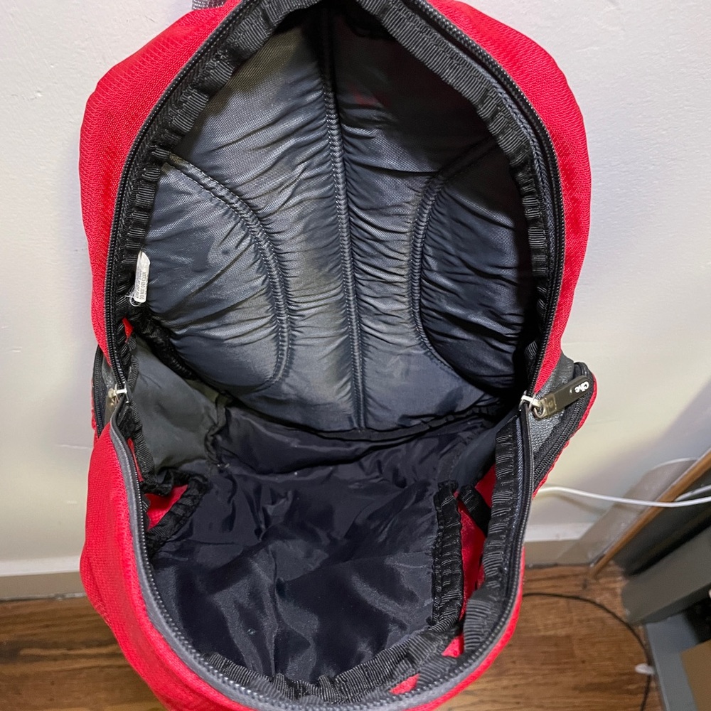 Clive Backpack Red - Picture 6 of 6
